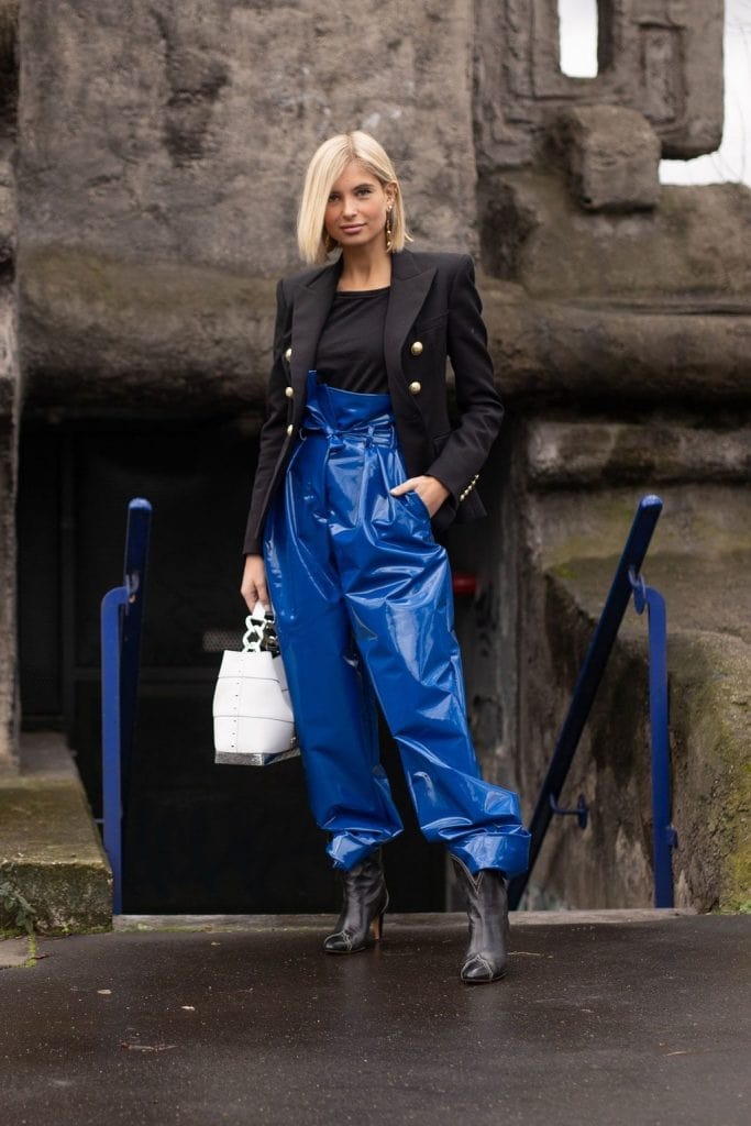 Classic Blue & Black Street Style